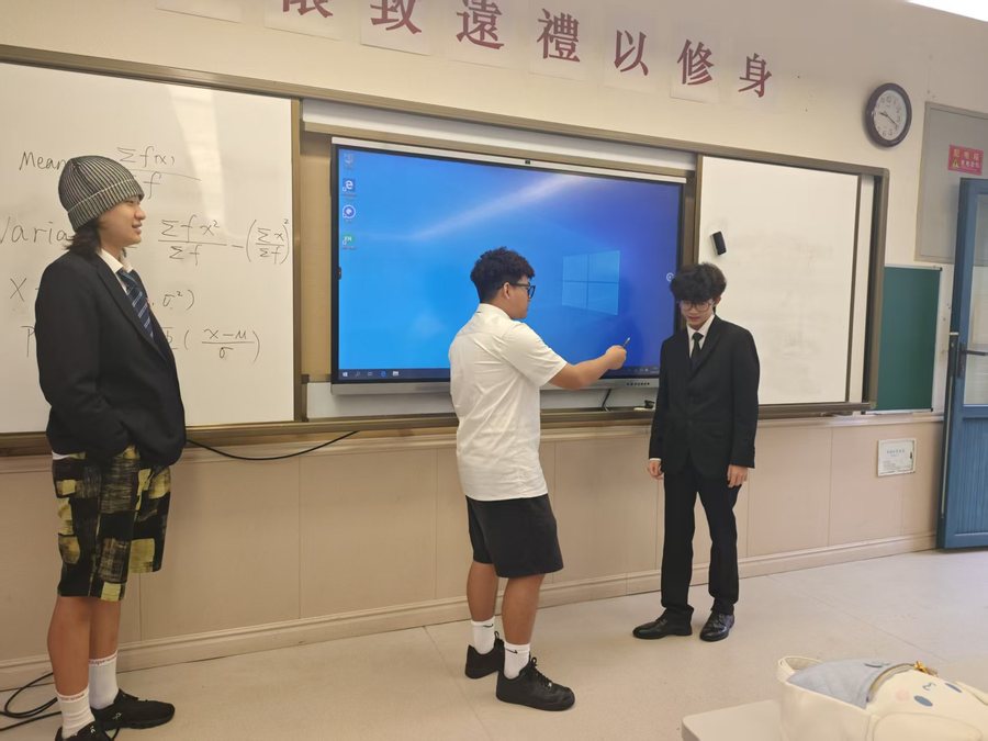 创新 火花记录照片